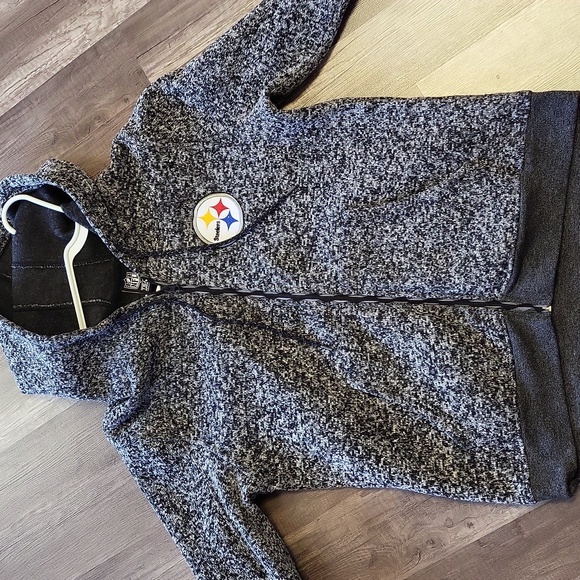 Steelers sweater - Picture 4 of 5